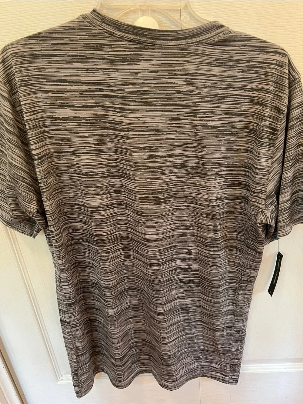 NWT Nike Gray Baseball Graphic Mens T-Shirt